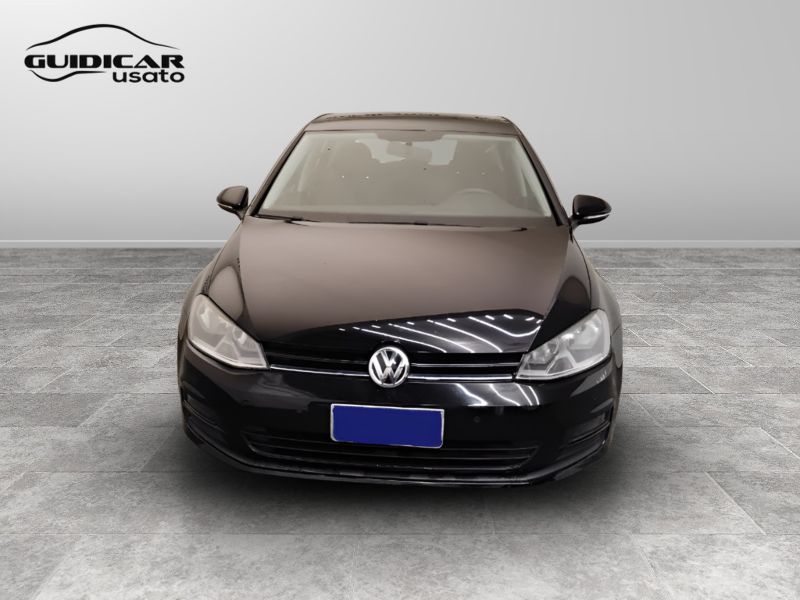 GuidiCar - VOLKSWAGEN Golf 2016 Golf 1.2 tsi Trendline 85cv 5p E6 Usato