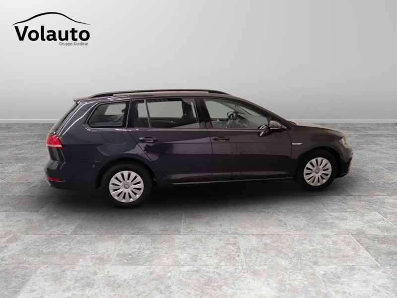 GuidiCar - VOLKSWAGEN Golf 2020 Golf Variant 1.5 tgi Business 130cv dsg Usato