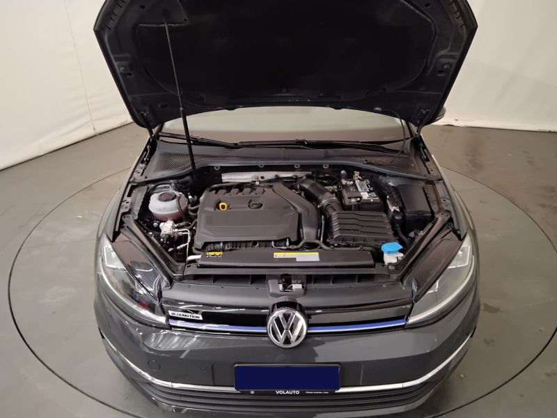 GuidiCar - VOLKSWAGEN Golf 2020 Golf Variant 1.5 tgi Business 130cv dsg Usato