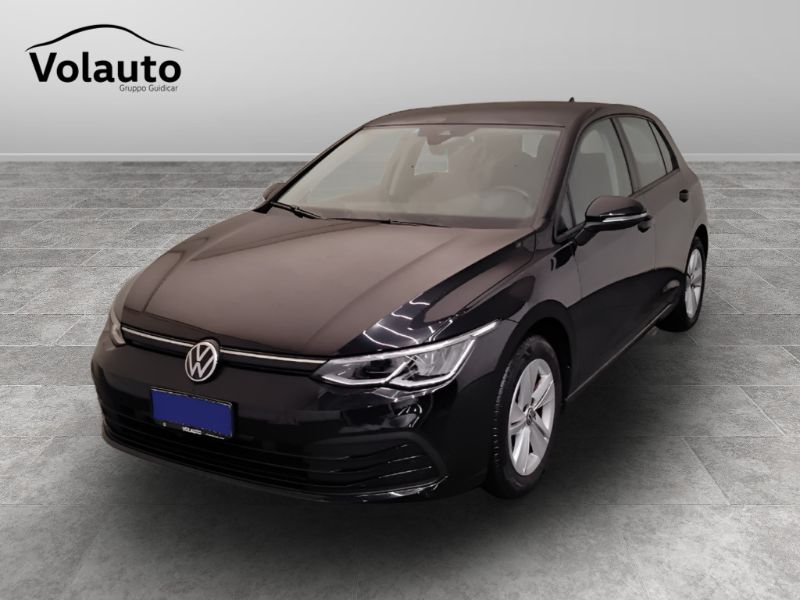 GuidiCar - VOLKSWAGEN Golf 2022 Golf 1.0 etsi evo Life 110cv dsg Usato