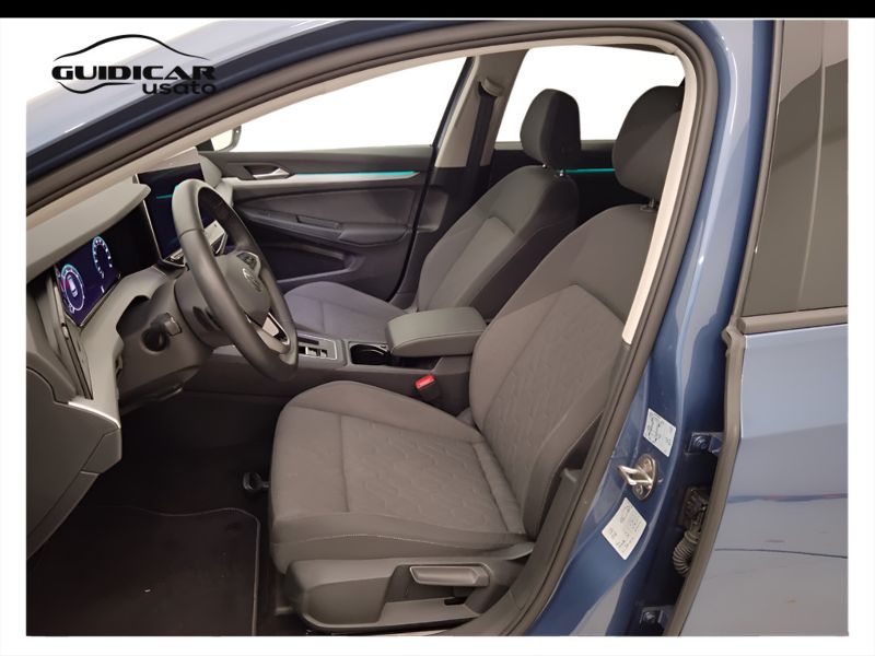 GuidiCar - VOLKSWAGEN Golf 2024 Golf 1.5 etsi Edition Plus 115cv dsg Aziendale