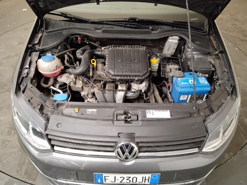 GuidiCar - VOLKSWAGEN Polo 2017 Polo 5p 1.0 mpi Comfortline 60cv Usato