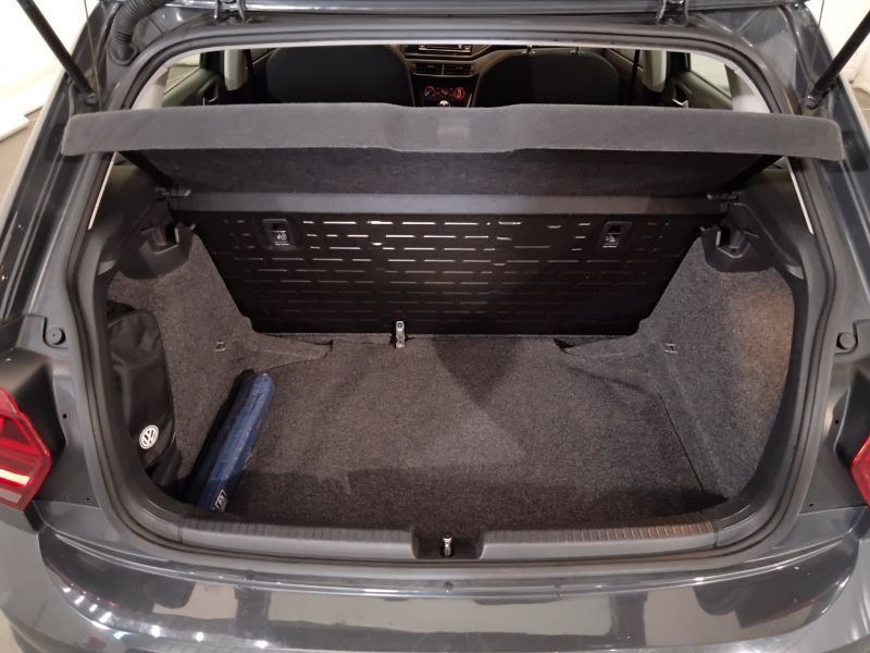 GuidiCar - VOLKSWAGEN Polo 2018 Polo 5p 1.0 mpi Trendline 65cv Usato