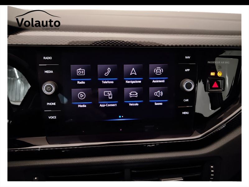 GuidiCar - VOLKSWAGEN Polo 2022 Polo 1.0 tsi Style 95cv Usato