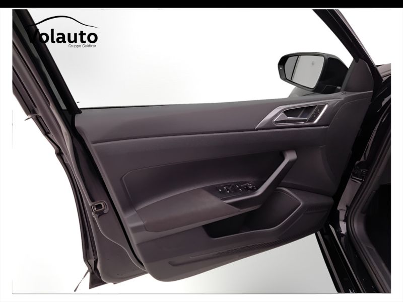 GuidiCar - VOLKSWAGEN Polo 2022 Polo 1.0 tsi Style 95cv Usato