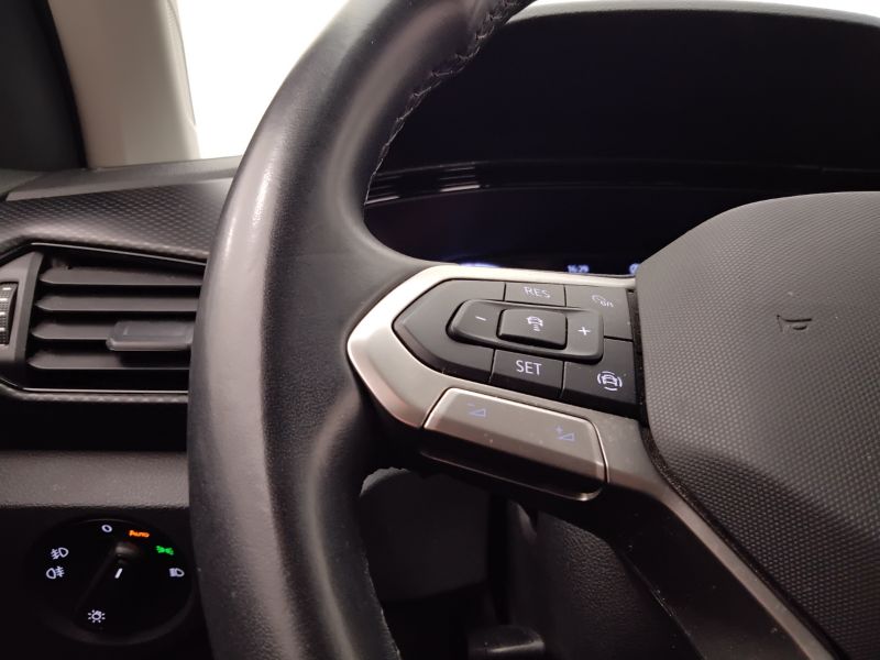 GuidiCar - VOLKSWAGEN T-Cross 2022 T-Cross 1.0 tsi Sport 95cv Usato