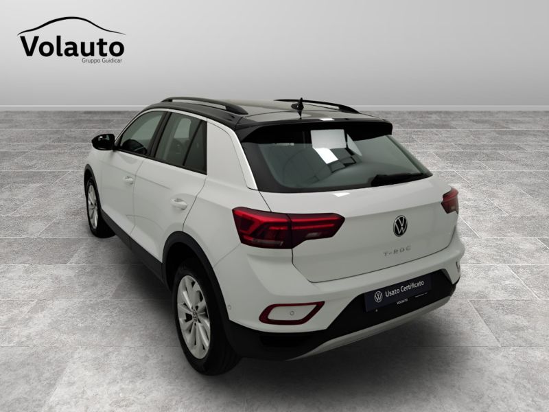 GuidiCar - VOLKSWAGEN T-Roc 2022 T-Roc 2.0 tdi scr Life 115cv Usato