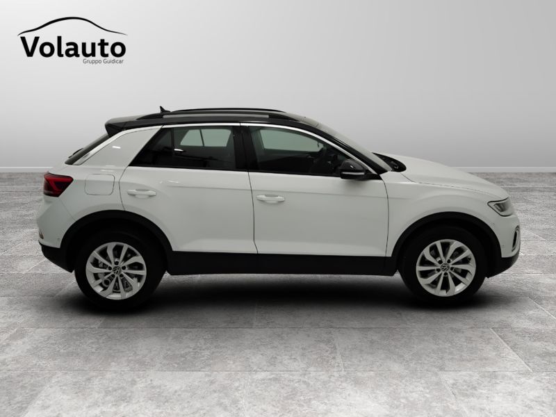GuidiCar - VOLKSWAGEN T-Roc 2022 T-Roc 2.0 tdi scr Life 115cv Usato