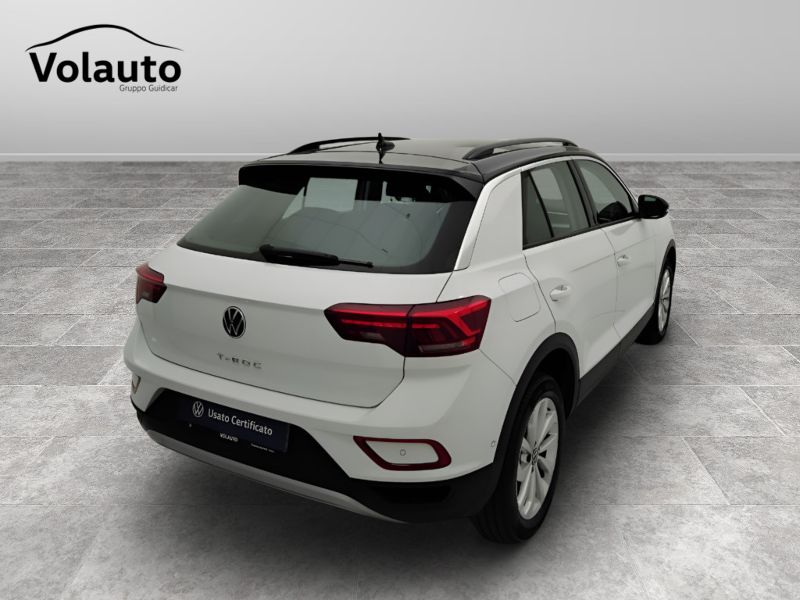 GuidiCar - VOLKSWAGEN T-Roc 2022 T-Roc 2.0 tdi scr Life 115cv Usato