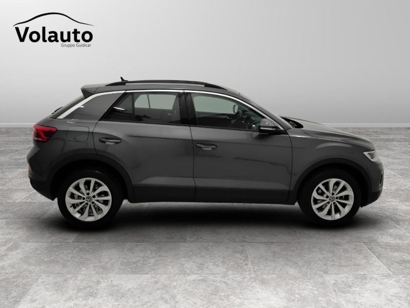 GuidiCar - VOLKSWAGEN T-Roc 2022 T-Roc 2.0 tdi scr Life 115cv Usato