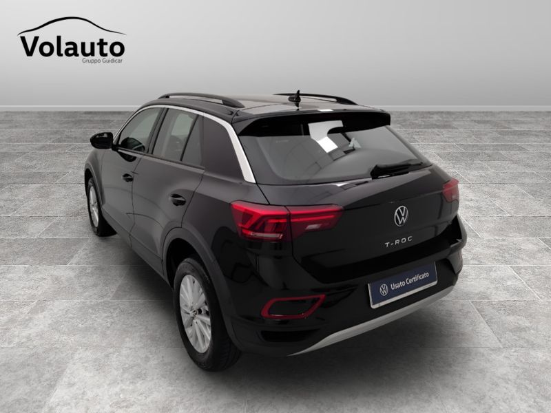 GuidiCar - VOLKSWAGEN T-Roc 2024 T-Roc 2.0 tdi scr Life 115cv Usato
