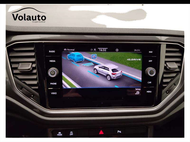 GuidiCar - VOLKSWAGEN T-Roc 2021 T-Roc 1.5 tsi act Sport Usato