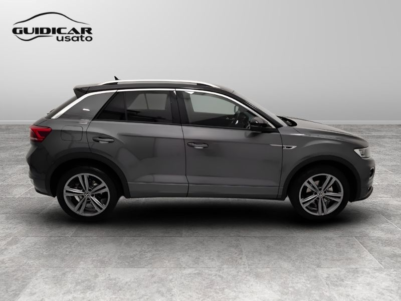 GuidiCar - VOLKSWAGEN T-Roc 2021 T-Roc 1.5 tsi act Sport Usato