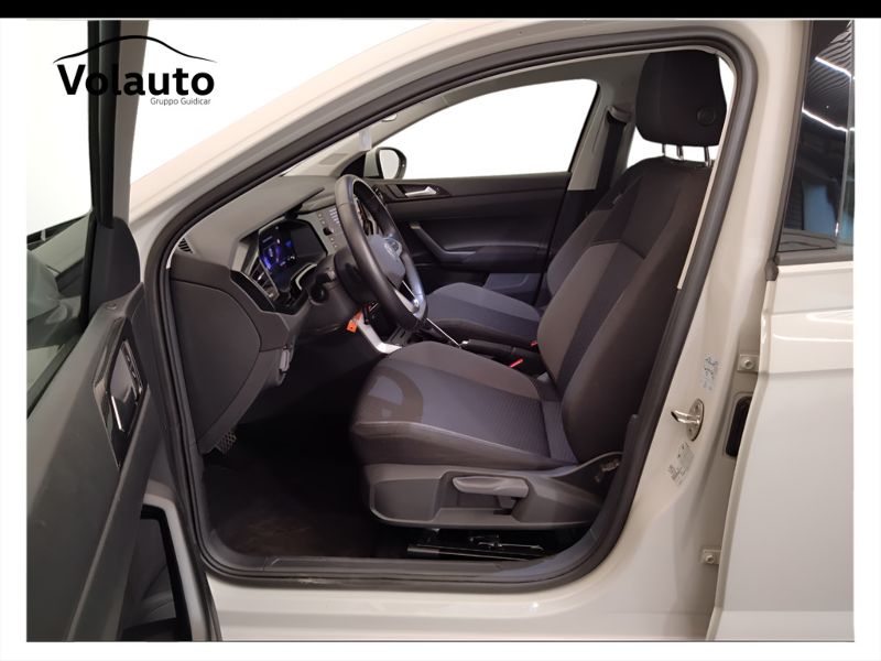 GuidiCar - VOLKSWAGEN Taigo 2024 Taigo 1.0 tsi Life 110cv dsg Usato