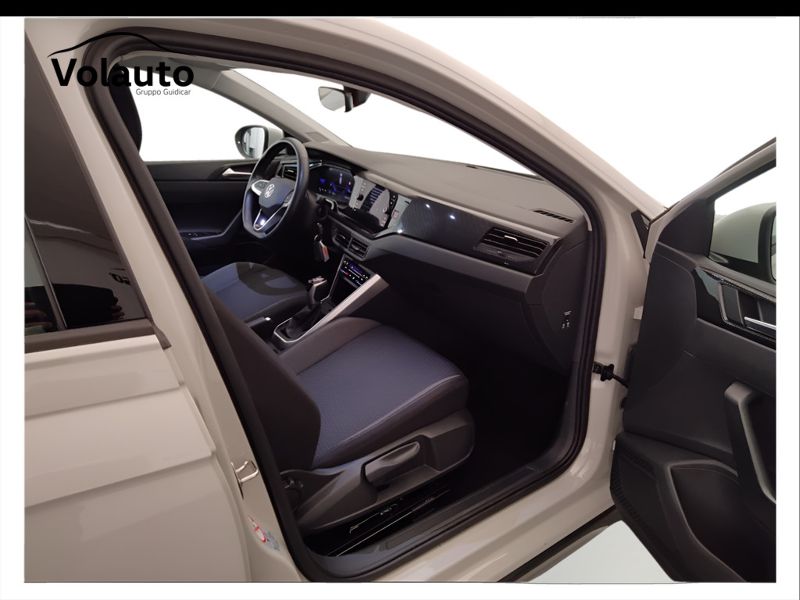 GuidiCar - VOLKSWAGEN Taigo 2024 Taigo 1.0 tsi Life 110cv dsg Usato