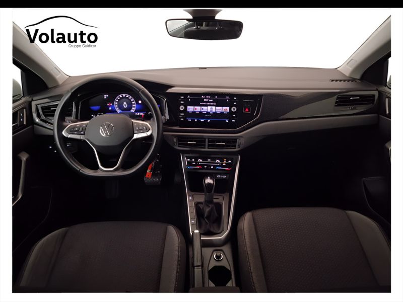 GuidiCar - VOLKSWAGEN Taigo 2024 Taigo 1.0 tsi Life 110cv dsg Usato