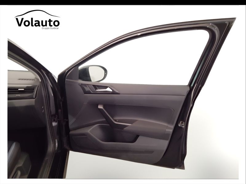 GuidiCar - VOLKSWAGEN Taigo 2022 Taigo 1.0 tsi Life 95cv Usato