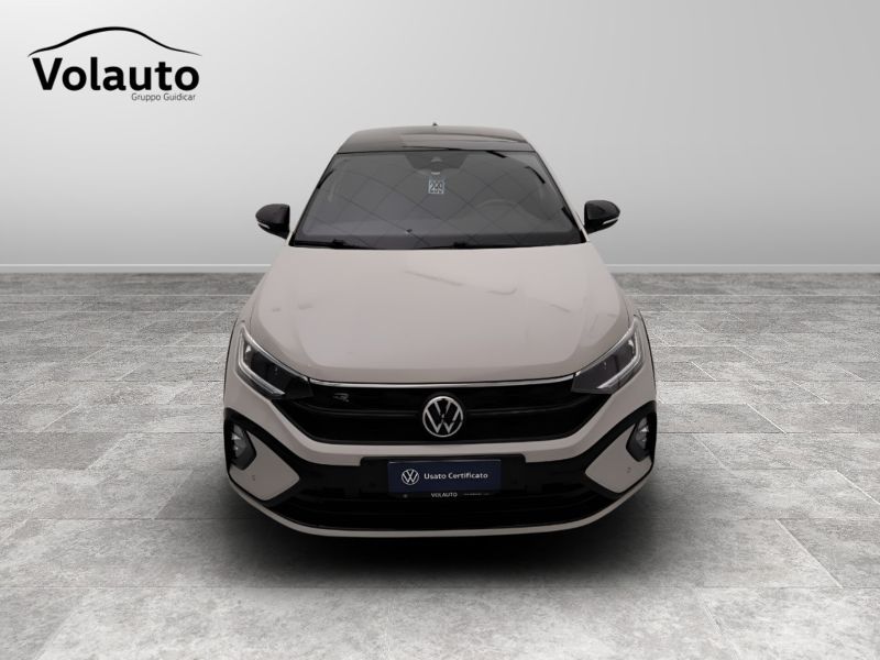 GuidiCar - VOLKSWAGEN Taigo 2022 Taigo 1.0 tsi R-Line 110cv Usato