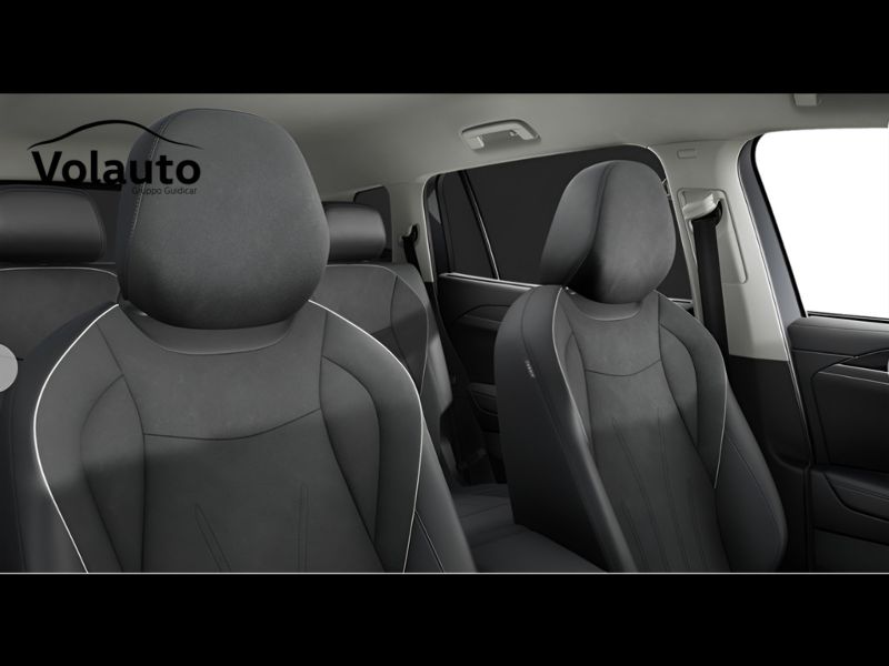 GuidiCar - VOLKSWAGEN Tayron 1 Nuova Tayron Elegance 1.5 eTSI ACT 110 kW (150 CV) DSG Nuovo