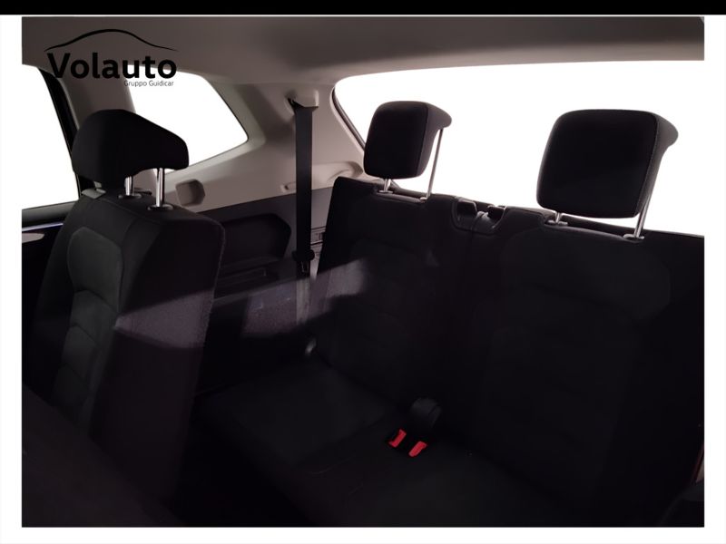 GuidiCar - VOLKSWAGEN Tiguan 2021 Tiguan Allspace 2.0 tdi Advanced R-Line Exterior Pack 150cv 7p.ti dsg Usato