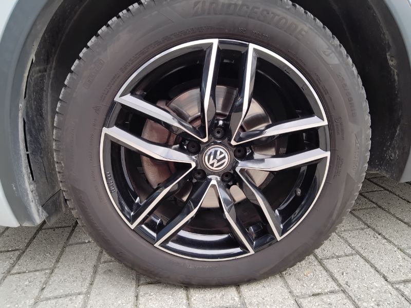 GuidiCar - VOLKSWAGEN Tiguan 2018 Tiguan Allspace 2.0 tdi Advanced R-Line Exterior Pack 4motion 150cv 7p.ti dsg Usato