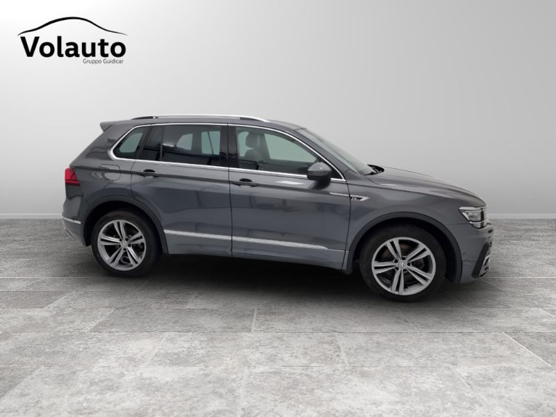 GuidiCar - VOLKSWAGEN Tiguan II 2016 2018 Tiguan 2.0 bitdi Advanced R-Line 4motion 240cv dsg Usato