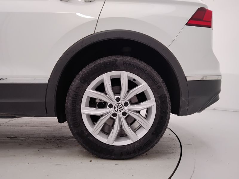 GuidiCar - VOLKSWAGEN Tiguan 2018 Tiguan 2.0 tdi Business 4motion 150cv dsg Usato