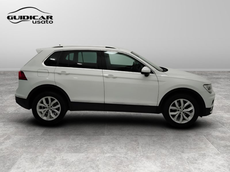 GuidiCar - VOLKSWAGEN Tiguan 2018 Tiguan 2.0 tdi Business 4motion 150cv dsg Usato