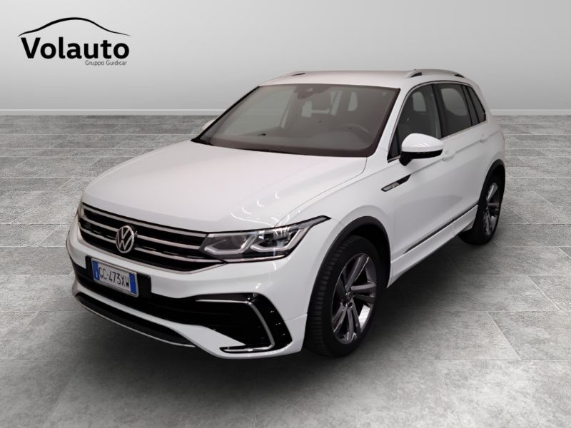 GuidiCar - VOLKSWAGEN Tiguan 2020 Tiguan 1.5 tsi act R-Line 150cv dsg Usato