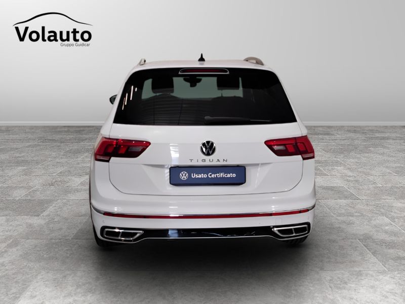 GuidiCar - VOLKSWAGEN Tiguan 2021 Tiguan 1.5 tsi act R-Line 150cv dsg Usato