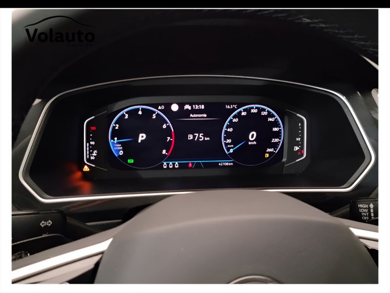 GuidiCar - VOLKSWAGEN Tiguan 2021 Tiguan 1.5 tsi act R-Line 150cv dsg Usato