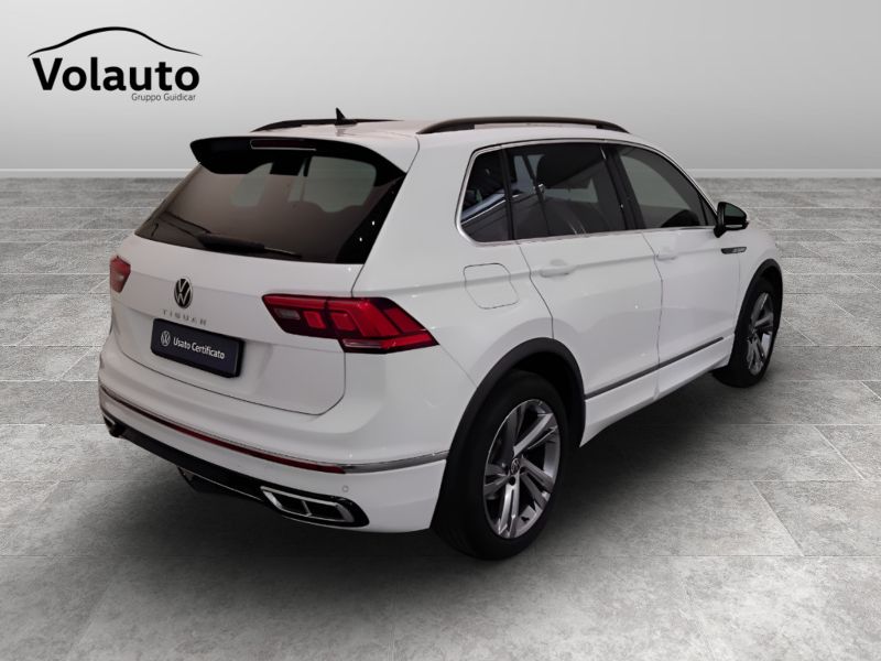 GuidiCar - VOLKSWAGEN Tiguan 2021 Tiguan 1.5 tsi act R-Line 150cv dsg Usato