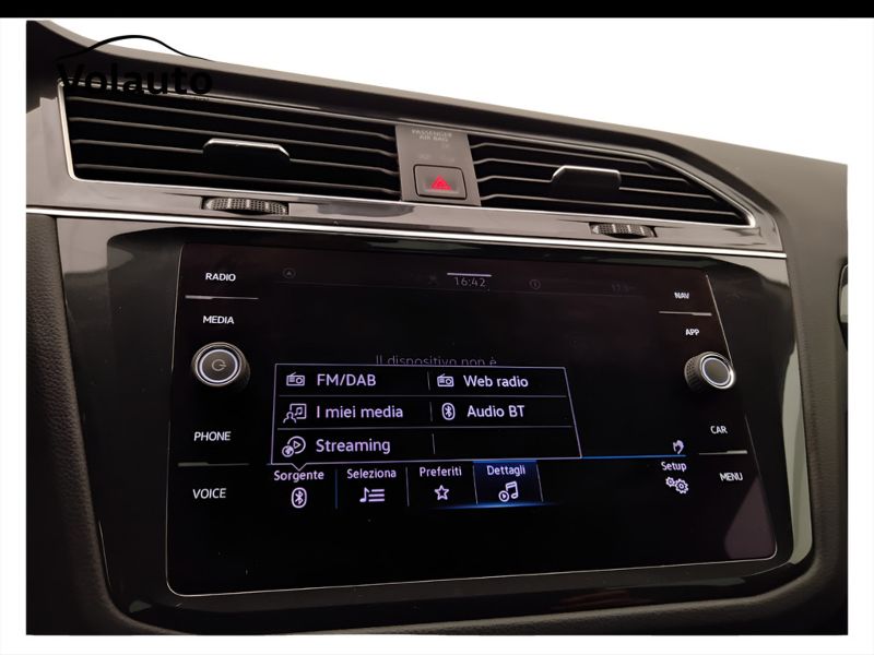 GuidiCar - VOLKSWAGEN Tiguan 2022 Tiguan 2.0 tdi scr Life 150cv dsg Usato