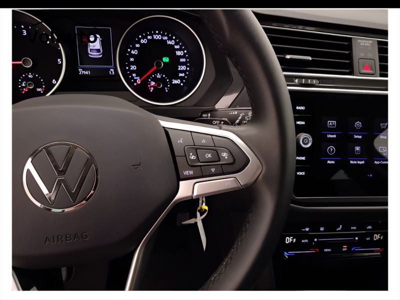 GuidiCar - VOLKSWAGEN Tiguan 2023 Tiguan 2.0 tdi scr Life 150cv dsg Usato