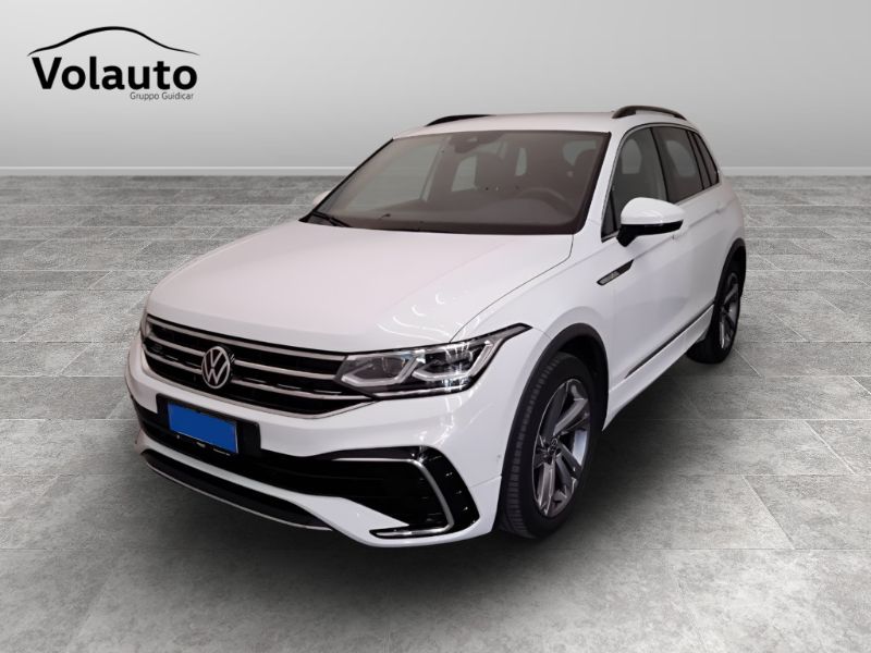 GuidiCar - VOLKSWAGEN Tiguan 2023 Tiguan 2.0 tdi scr R-Line 150cv dsg Usato