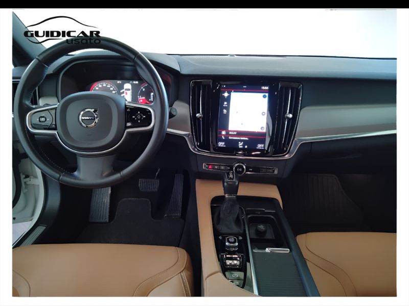 GuidiCar - VOLVO V90 2016 Cross Country 2019 V90 Cross Country 2.0 d4 awd geartronic my19 Usato