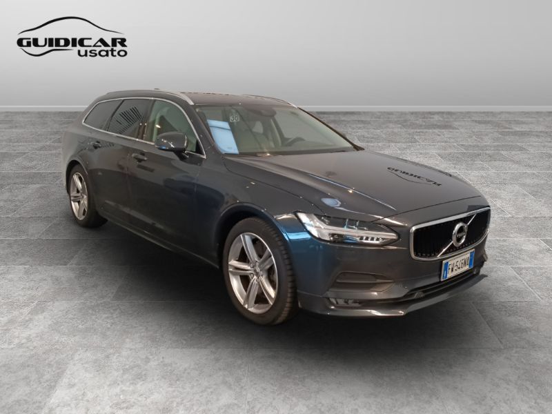 GuidiCar - VOLVO V90 2019 V90 2.0 d5 Momentum awd geartronic my20 Usato