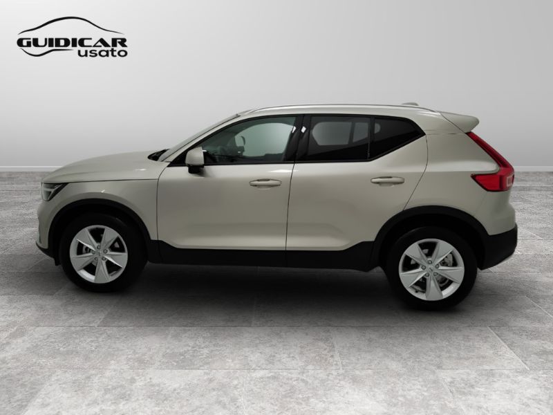 GuidiCar - VOLVO XC40 2024 XC40 1.5 t2 Core auto Usato