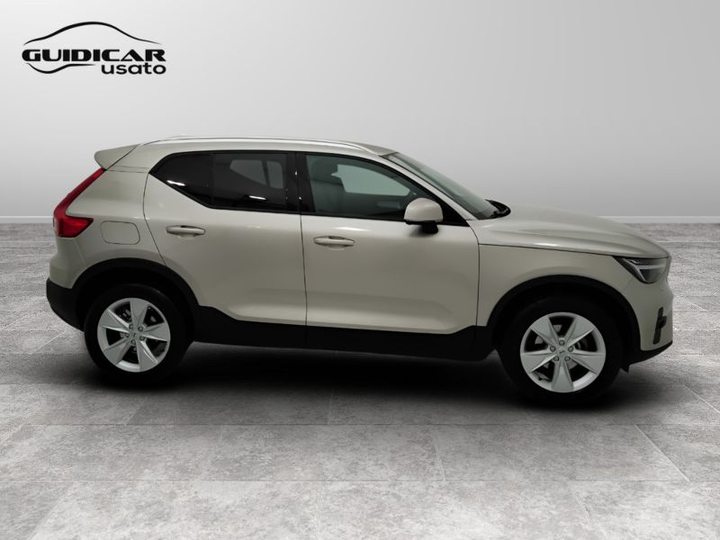 GuidiCar - VOLVO XC40 2024 XC40 1.5 t2 Core auto Usato