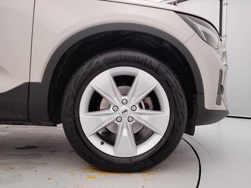 GuidiCar - VOLVO XC40 2024 XC40 1.5 t2 Core auto Usato