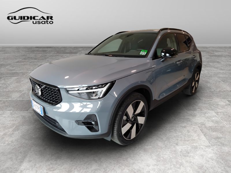 GuidiCar - VOLVO XC40 2023 XC40 1.5 t4 recharge phev Plus Dark auto Aziendale