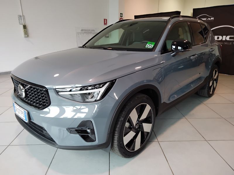 GuidiCar - VOLVO XC40 2023 2023 XC40 1.5 t4 recharge phev Plus Dark auto Aziendale