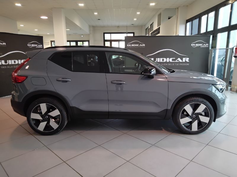 GuidiCar - VOLVO XC40 2023 2023 XC40 1.5 t4 recharge phev Plus Dark auto Aziendale