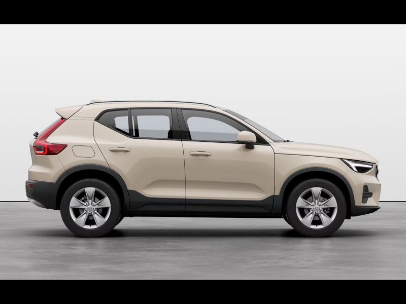 GuidiCar - VOLVO XC40 1 XC40 2.0 b3 Core auto Nuovo