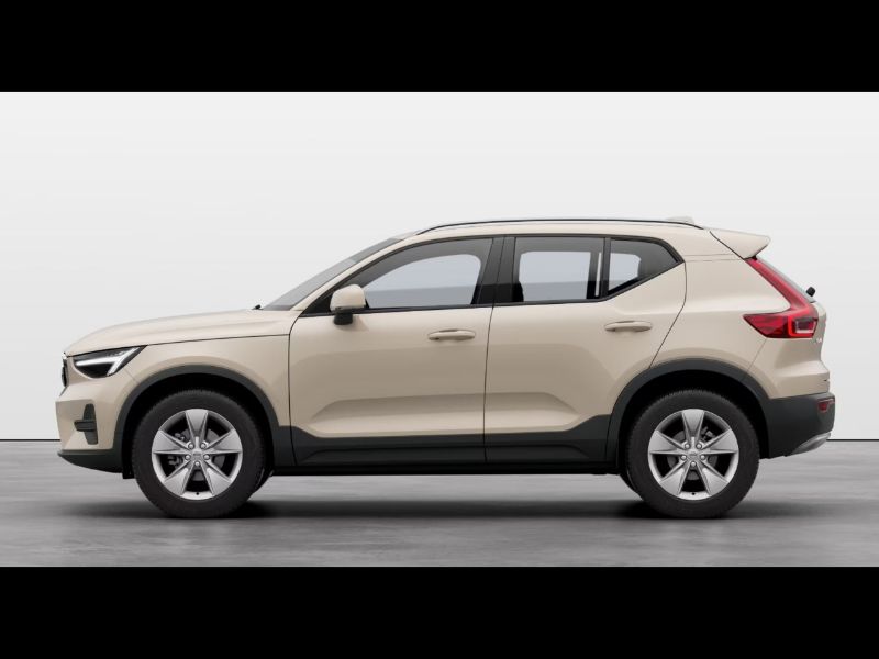 GuidiCar - VOLVO XC40 1 XC40 2.0 b3 Core auto Nuovo