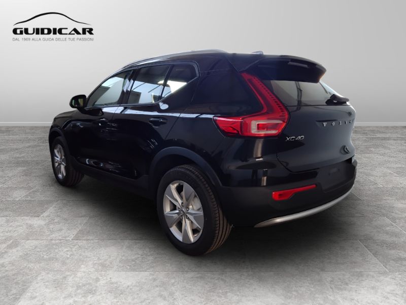 GuidiCar - VOLVO XC40 1 XC40 2.0 b3 Core auto Nuovo