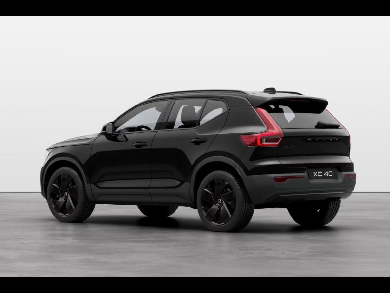 GuidiCar - VOLVO XC40 1 XC40 2.0 b3 Plus Black Edition auto Nuovo