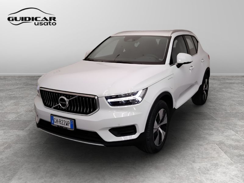 GuidiCar - VOLVO XC40 2022 XC40 1.5 T5 plug-in-hybrid Inscription Expression auto my21 Usato