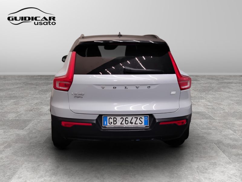 GuidiCar - VOLVO XC40 2020 XC40 1.5 T5 plug-in-hybrid R-design auto my21 Usato