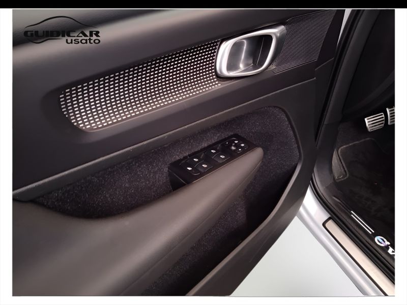 GuidiCar - VOLVO XC40 2020 XC40 1.5 T5 plug-in-hybrid R-design auto my21 Usato